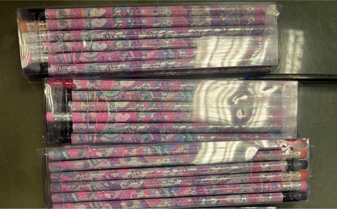 Smiggle 12 Lead Pencil for Girls