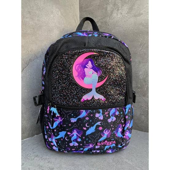 Smiggle Black Limitless Backpack 17 inch