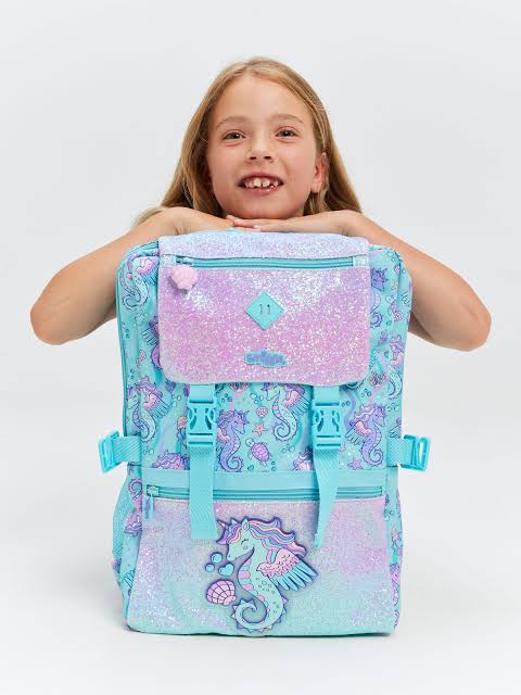 Smiggle Blue Epic Seahorse 18 inch backpack + Lunch Bag Double Decker