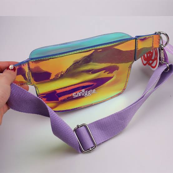 Smiggle Kids Waterproof Waist Crossbody Bag
Purple