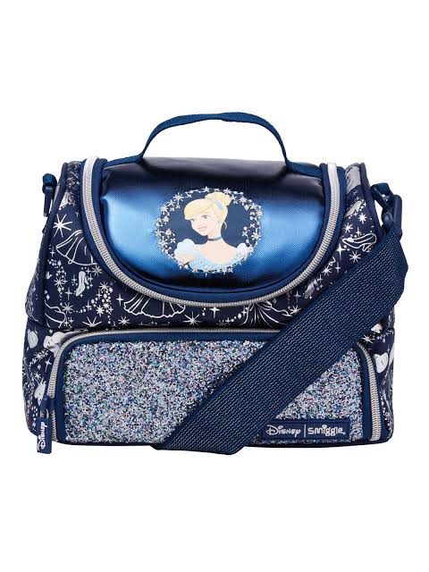 smiggle princess 17 inch backpack & Lunch bag